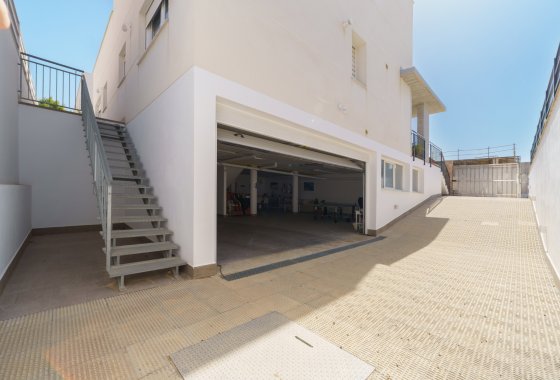 Herverkoop - Villa - Molina de segura - LA ALCAYNA