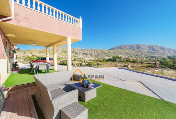 Resale - Country Estate - Fortuna - 