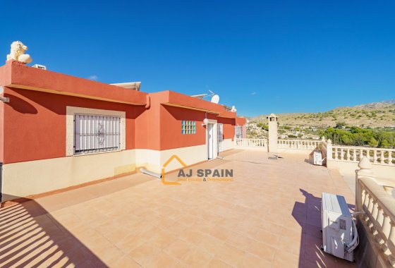 Resale - Country Estate - Fortuna - 