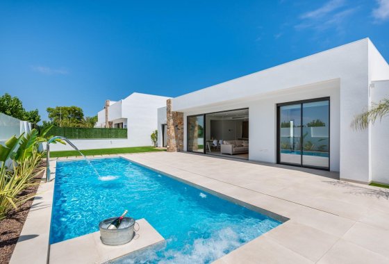 Obra nueva - Villa - Los Alcázares