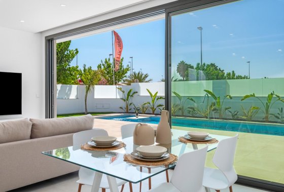 Obra nueva - Villa - Los Alcázares