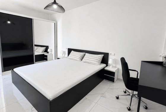 Reventa - Apartamento  - Torrevieja