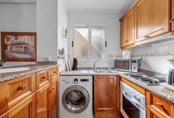 Újraértékesítés - Apartman - Torrevieja