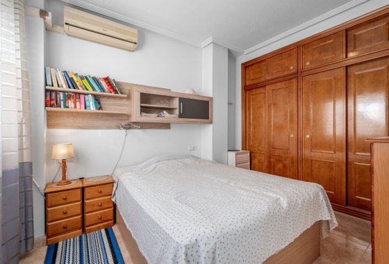 Újraértékesítés - Apartman - Torrevieja