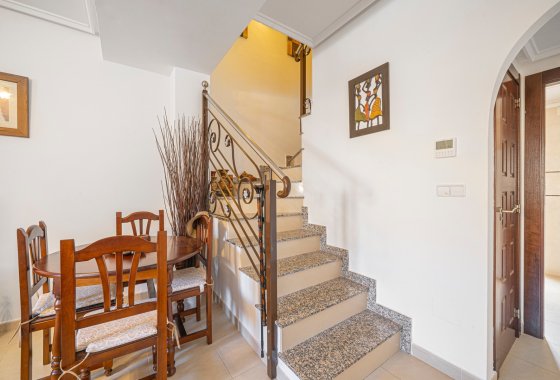Újraértékesítés - Villa / ikerházfél - Ciudad Quesada - Lo Marabú