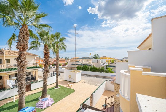 Újraértékesítés - Villa / ikerházfél - Ciudad Quesada - Lo Marabú