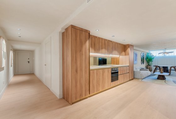 Wiederverkauf - Wohnung - Alicante