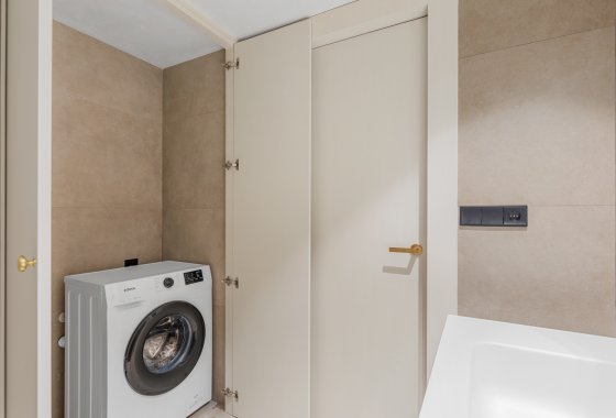 Wiederverkauf - Wohnung - Alicante
