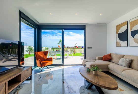 Новое здание - Villa - Pilar de la Horadada