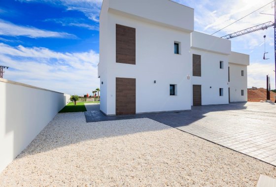 Новое здание - Villa - Pilar de la Horadada