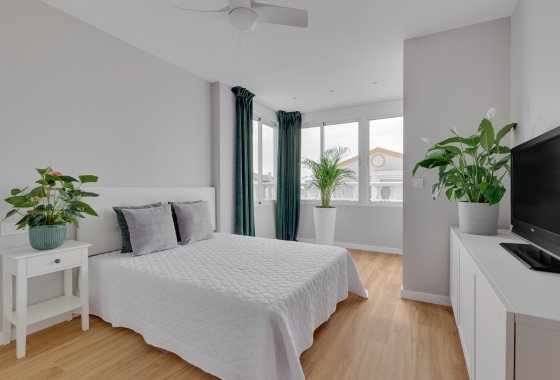 Reventa - Villa Adosada - Orihuela Costa