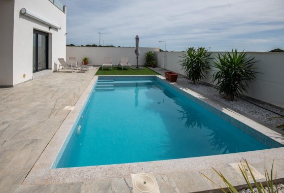 Новое здание - Villa - Pilar de la Horadada
