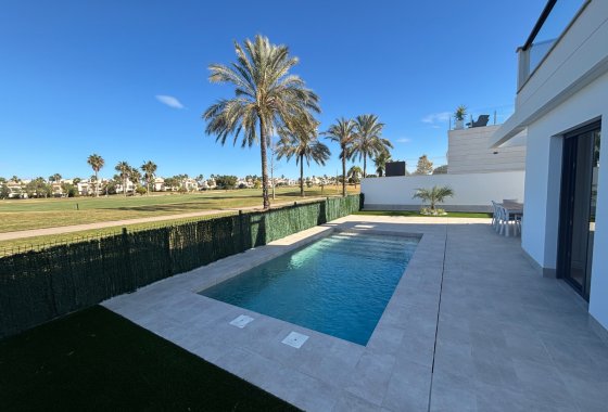 Újraértékesítés - Villa - Los Alcázares - Roda Golf Resort