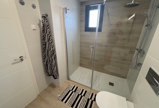 Újraértékesítés - Villa - Los Alcázares - Roda Golf Resort