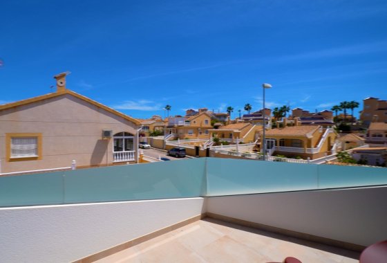 Новое здание - Villa - Orihuela Costa