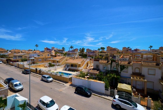 Новое здание - Villa - Orihuela Costa