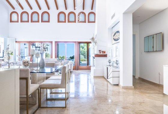 Resale - Villa - Baños y Mendigo