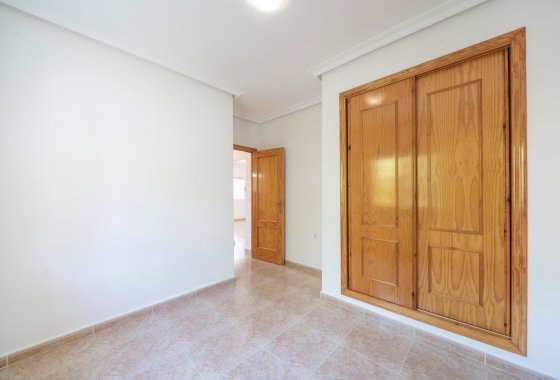 Resale - Villa - Algorfa