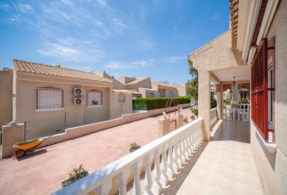 Resale - Villa - Algorfa