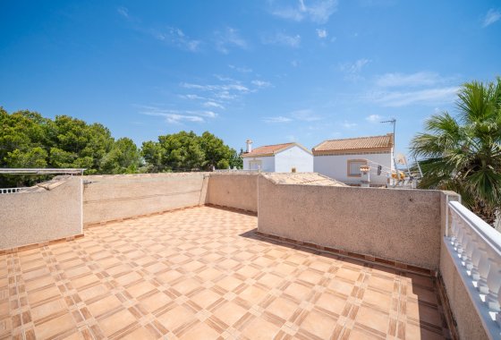 Resale - Villa - Algorfa