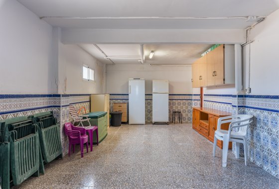 Resale - Villa - Guardamar del Segura