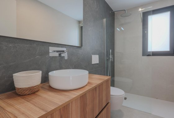 Obra nueva - Villa - Los Alcázares