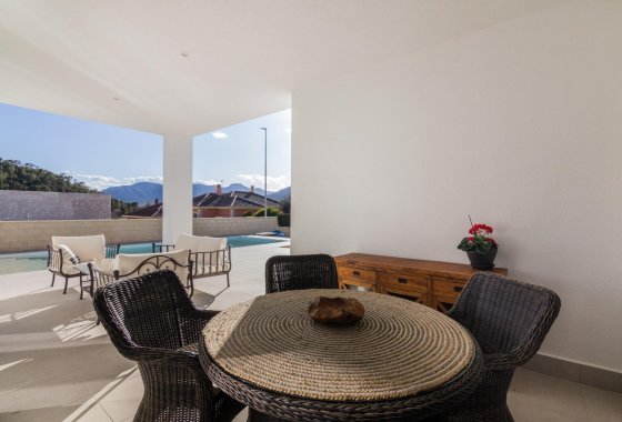 Новое здание - Villa - Pinoso