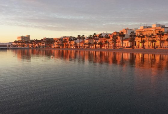 Obra nueva - Villa - Los Alcázares