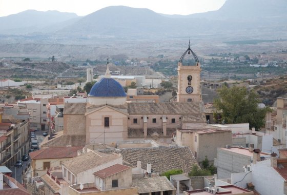 Новое здание - Villa - Fortuna