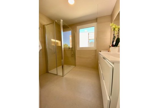 Новое здание - Villa - Finestrat