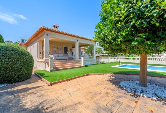 Перепродажа - Villa - Benissa