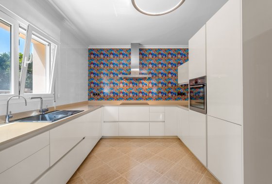 Перепродажа - Villa - Benissa