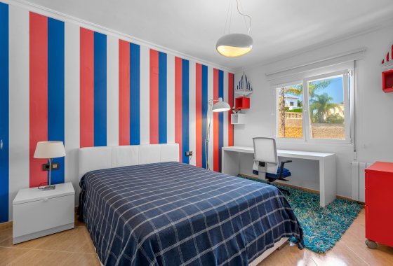 Перепродажа - Villa - Benissa