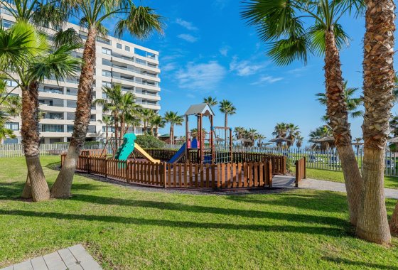 Újraértékesítés - Apartman - Orihuela Costa - Punta Prima