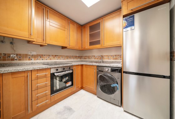 Újraértékesítés - Villa / ikerházfél - San Miguel de Salinas - San Miguel