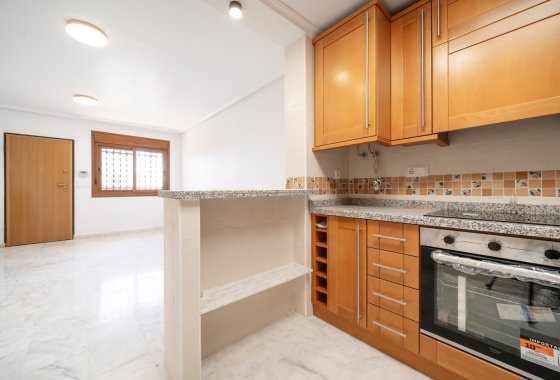 Újraértékesítés - Villa / ikerházfél - San Miguel de Salinas - San Miguel