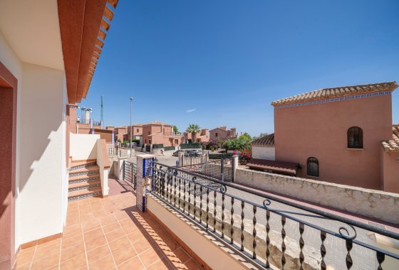 Újraértékesítés - Villa / ikerházfél - San Miguel de Salinas - San Miguel