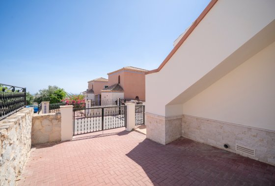 Újraértékesítés - Villa / ikerházfél - San Miguel de Salinas - San Miguel