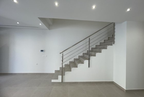 Новое здание - Villa - Almoradi - Almoradí