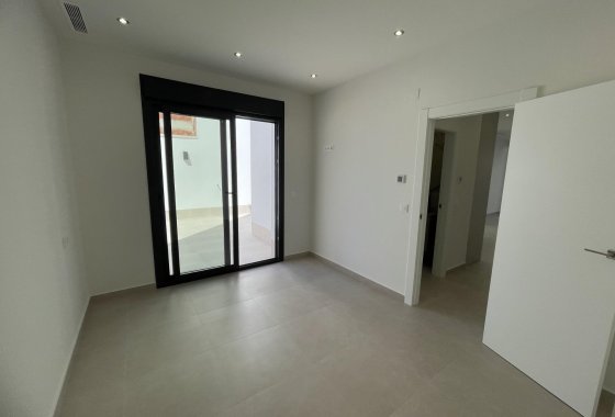 Новое здание - Villa - Almoradi - Almoradí