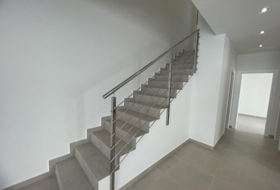 Новое здание - Villa - Almoradi - Almoradí