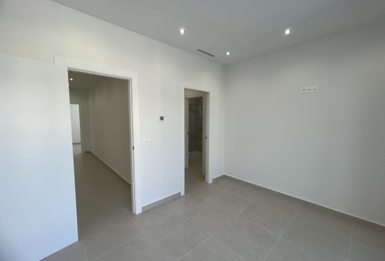 Новое здание - Villa - Almoradi - Almoradí