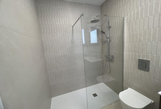 Новое здание - Villa - Almoradi - Almoradí