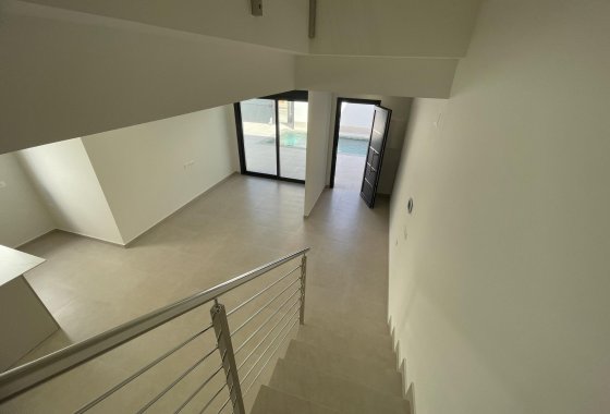 Новое здание - Villa - Almoradi - Almoradí