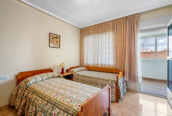 Reventa - Apartamento  - Torrevieja
