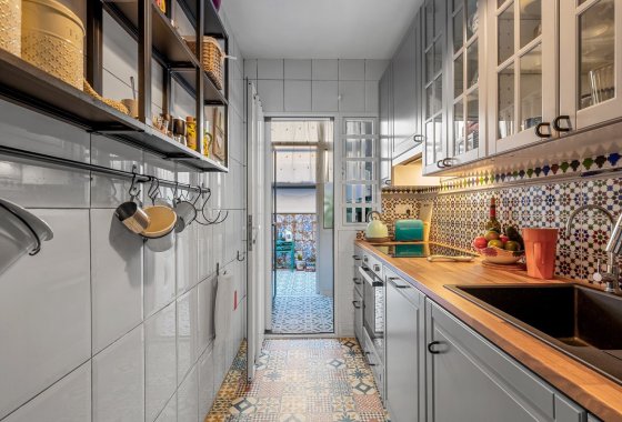 Újraértékesítés - Villa / ikerházfél - Los Alcázares