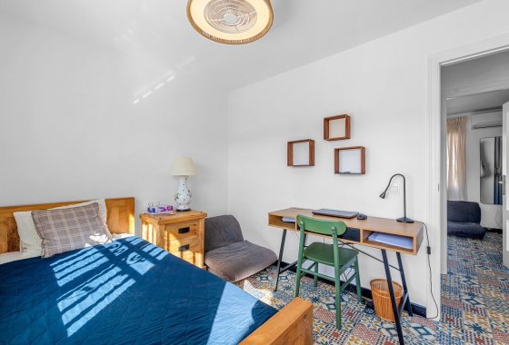 Újraértékesítés - Villa / ikerházfél - Los Alcázares