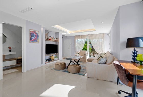 Újraértékesítés - Adosado - Ciudad Quesada - Doña pepa