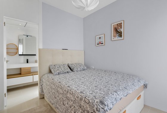 Újraértékesítés - Adosado - Ciudad Quesada - Doña pepa