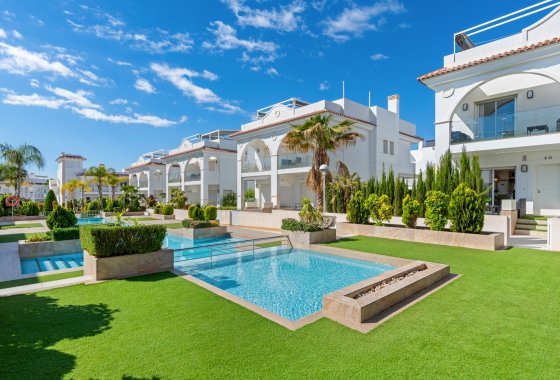 Újraértékesítés - Adosado - Ciudad Quesada - Doña pepa